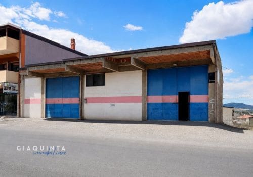 AMPIO MAGAZZINO E LOCALE DEPOSITO 460 MQ / VIA CIRCONVALLAZIONE – PALAGONIA – Rif. GSTSTL2026
